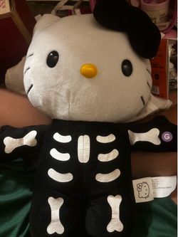 Hello kitty Halloween greeter