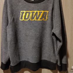 Pink 5th & Ocean IOWA Sweat Shirt Like New