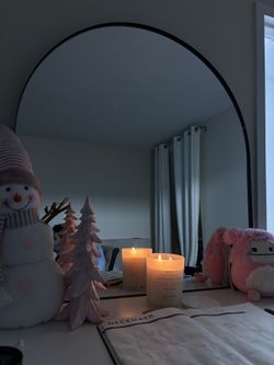 Arched Mirror Black Border 