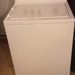 Whirlpool Washer - Only Used For A Few Months