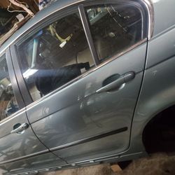 330 E46 Doors Now Parting All 4 For 225 Individually For 85Obo 2005