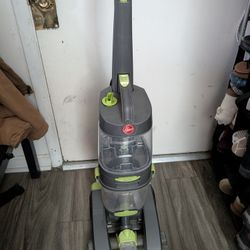 Hoover Pet Carpet Cleaner Like New 