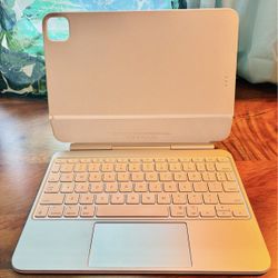 Apple Magic Keyboard for iPad Pro 11‑inch (Model A2975)