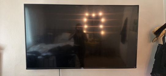 TCL 65”