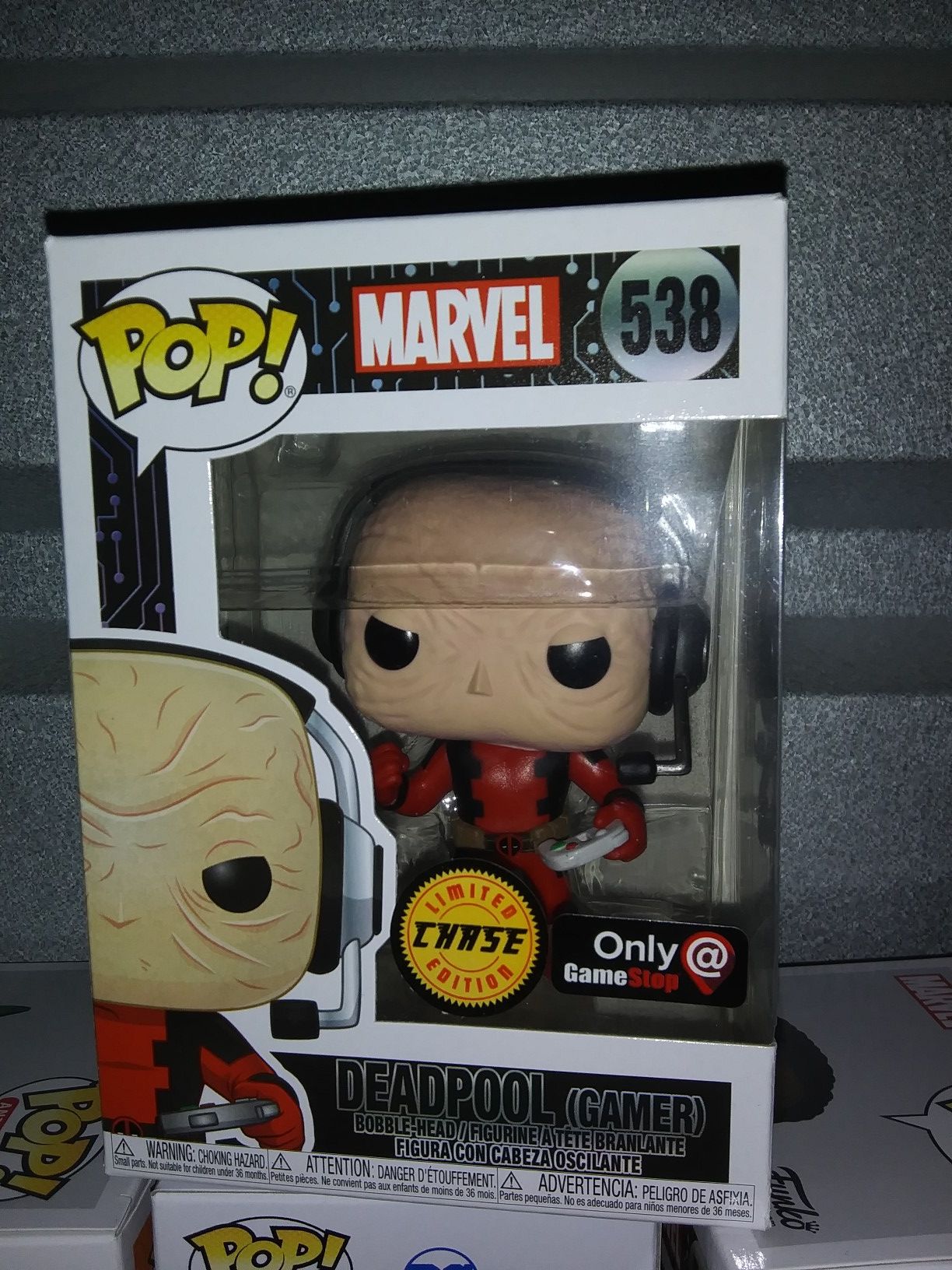 Funko pop DeadPool chase mint