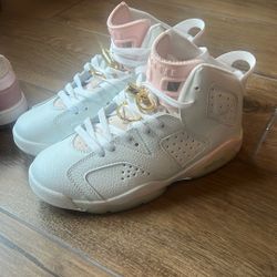 Womens Jordan’s Size 7