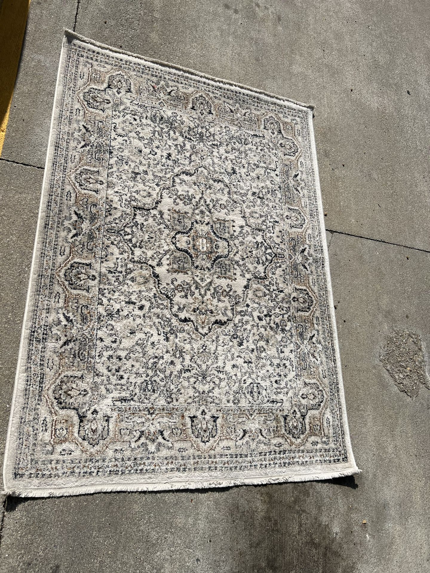 Rug