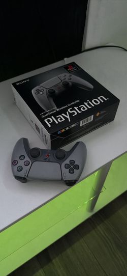 30th anniversary edition *remote*