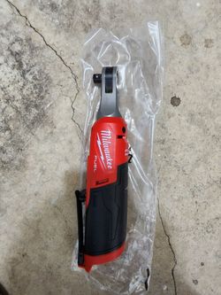 Milwaukee M12 Fuel Ratchet 3/8