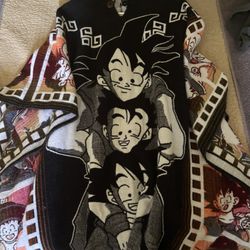 Goku Poncho