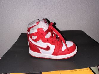 Nike High Tops 5c 