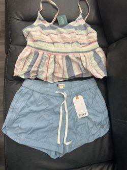 Women’s Roxy Blue Shorts And Stripped Top Set