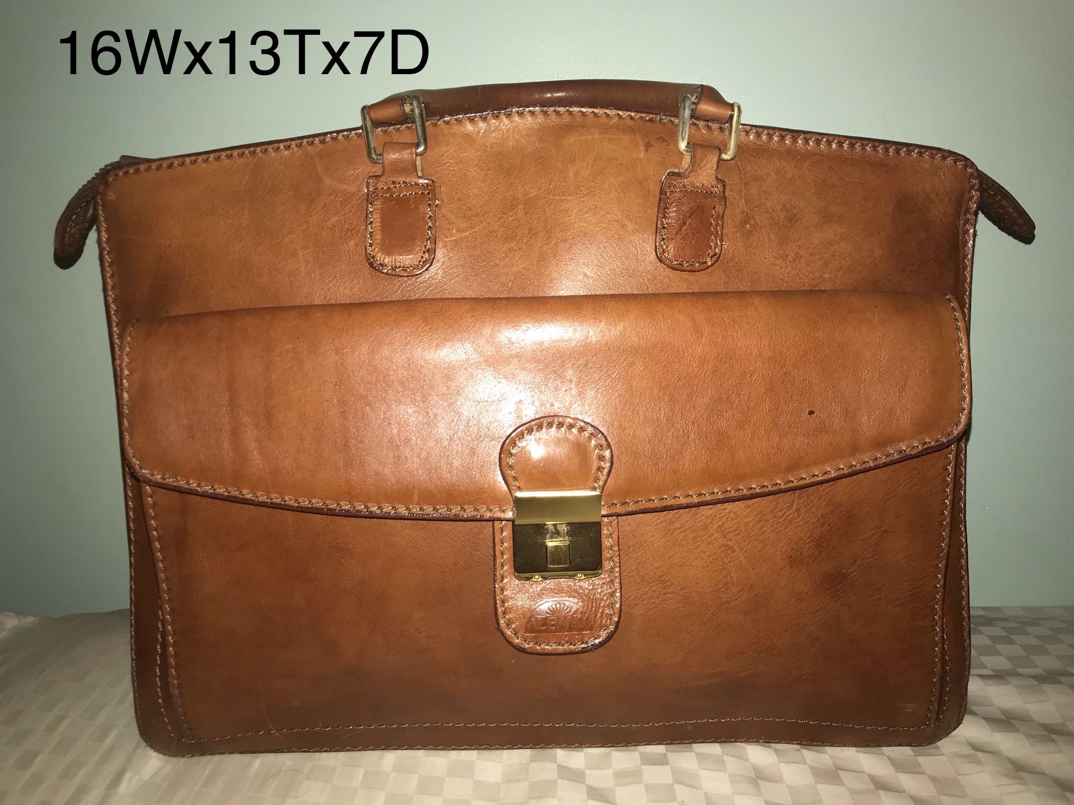Vintage brown leather accordion briefcase 16x13x7