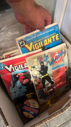 DC Comics Vigilante & Who's Who Lot
