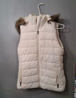 Banana Republic Puffer Vest With Detachable Faux Fur Hood