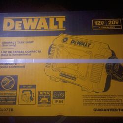 DeWalt Universal 12 &20 Volt Light