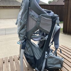 Thule Baby Backpack Carrier