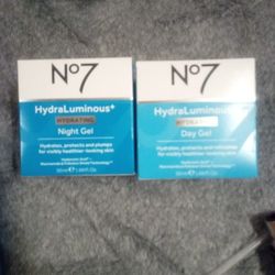 No7 Day And Night Gel