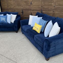 Sofa & Loveseat Set