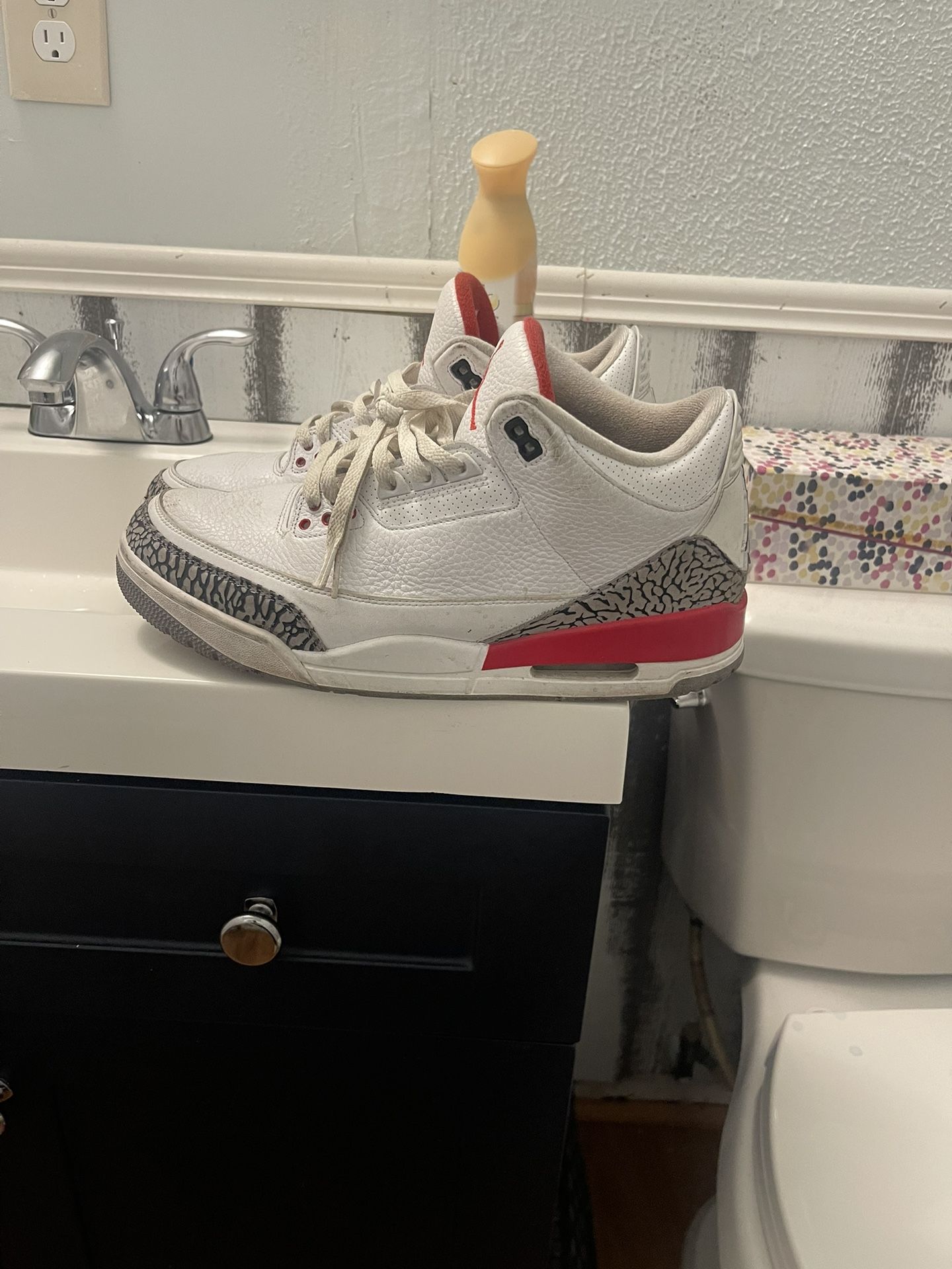 Air Jordan 3 Katrina 