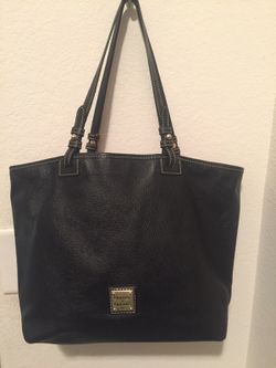 Dooney & Bourke purse