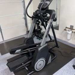 NordicTrack Freestride Trainer FS10i