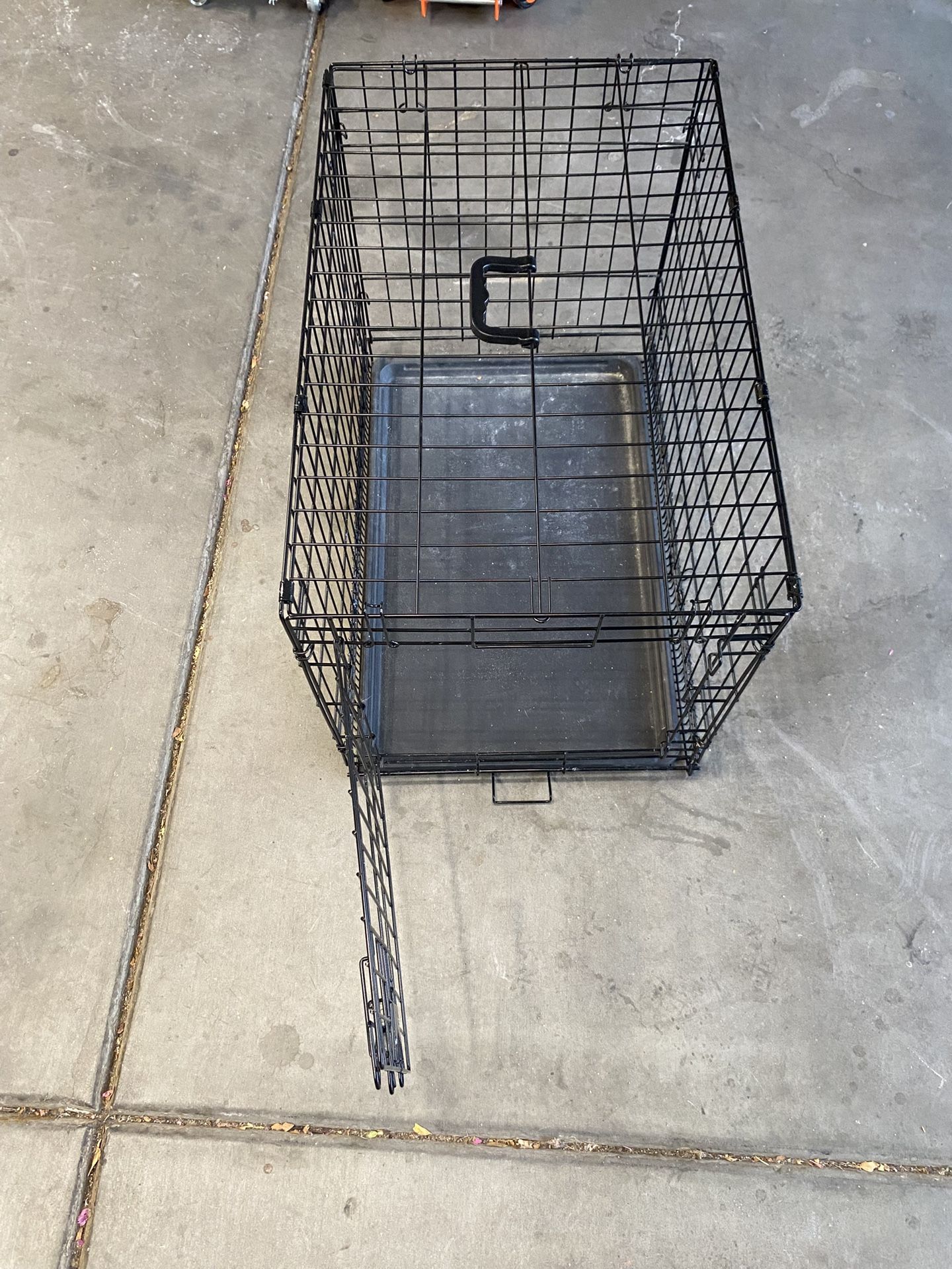 Foldable Metal Wire Dog Crate With Removable Tray
