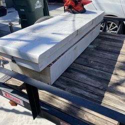 Truck Tool Box