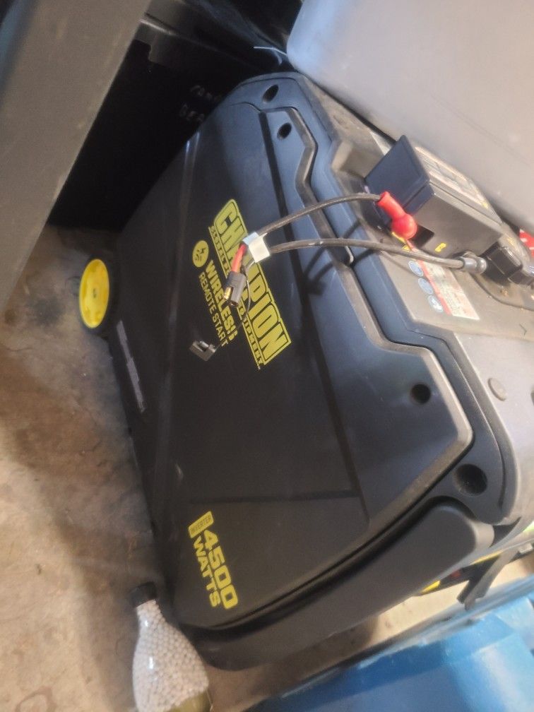 Generator- Champion 4600 Watts