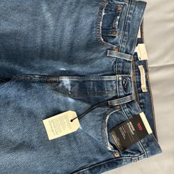 New Levi’s Jeans 