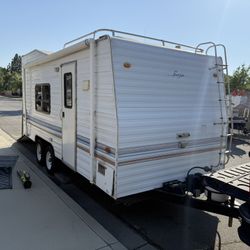 2000 19ft Curtis Baja Toy Hauler 
