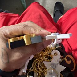 Custom initial keychains-personalized gifts/event favors