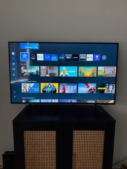 Samsung 43” 4K Smart TV – Like New