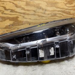 2021 - 2023 Ford Mustang Mach-E Left Driver Side Headlight LED OEM 
