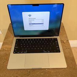 2023 Macbook Pro 14 Inch M3 8GB 512G Silver Like New 