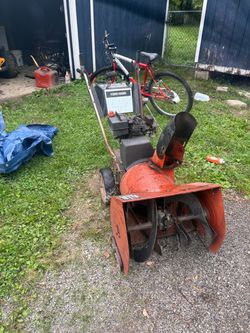 Yard man 5HP 24 Snow Blower