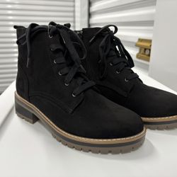Black Boots- Size 8 Women