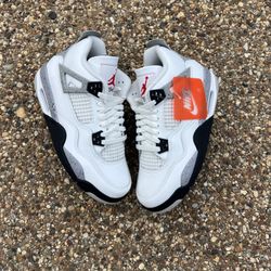 Jordan 4 White Cement (Sizes 6.5M/8W)
