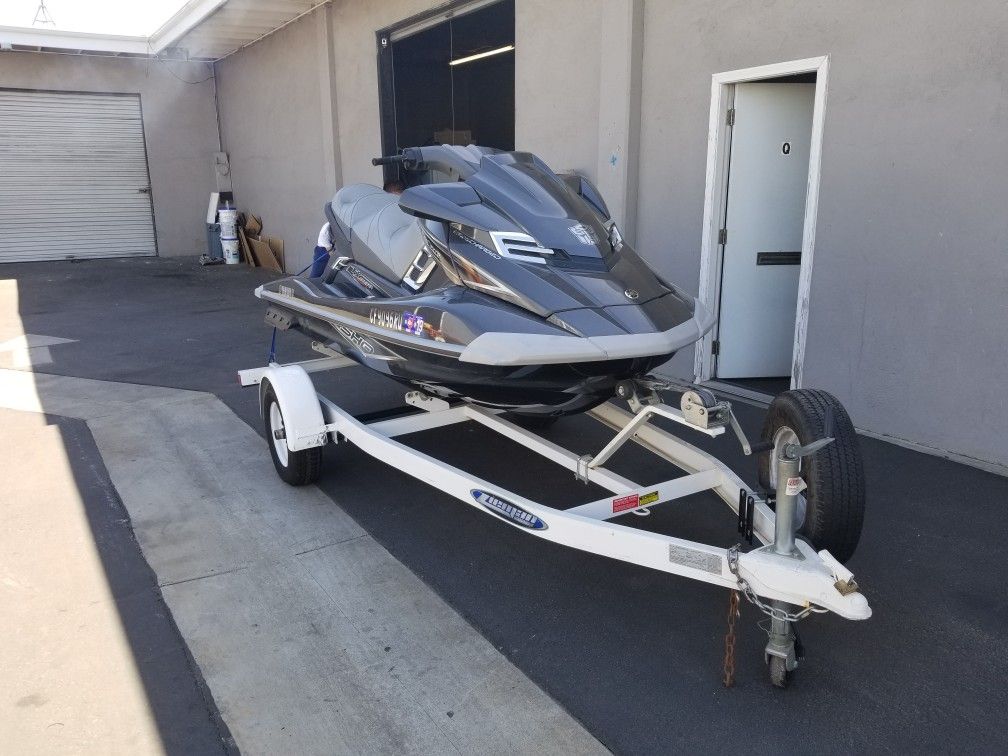 2013 Yamaha FX Sho Cruiser low hrs jet ski for Sale in Corona, CA OfferUp