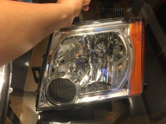 2005-2015 Nissan xterra headlight