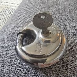 Public Storage Lock