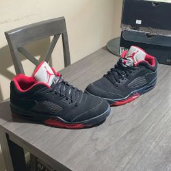 Air Jordan 5 Retro Low “Alternate 90 / Bred Low” (819171-001)