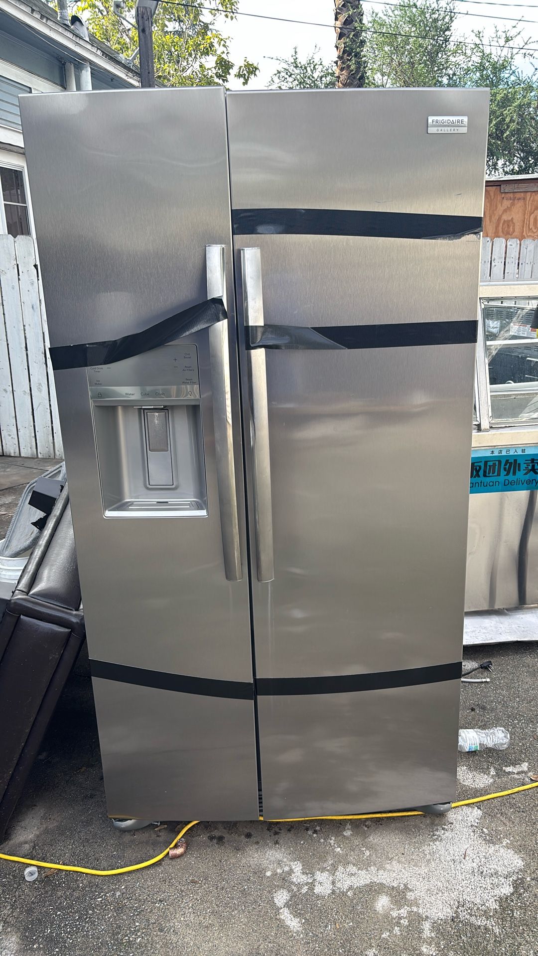 Frigidaire Refrigerator