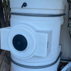 325 Gallon Water Tank