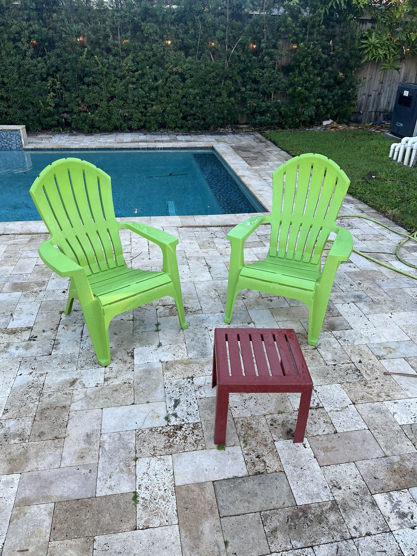 Free 2 Chairs And 1 Table