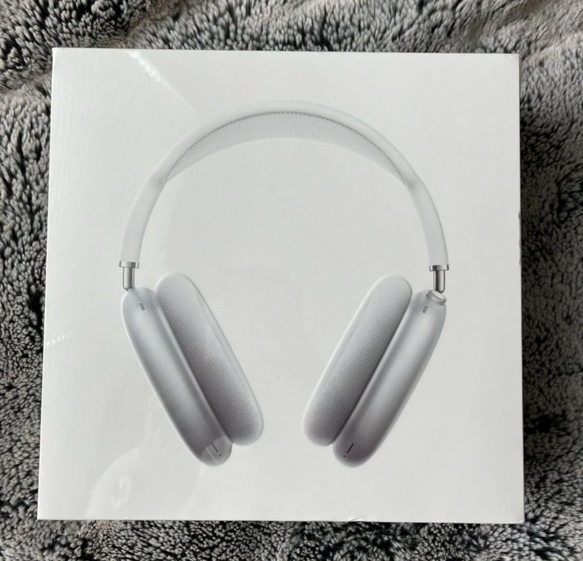 APPLE AIRPOD MAX HEADPHONES