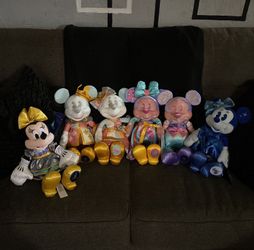 Minnie And Mickey Plush 