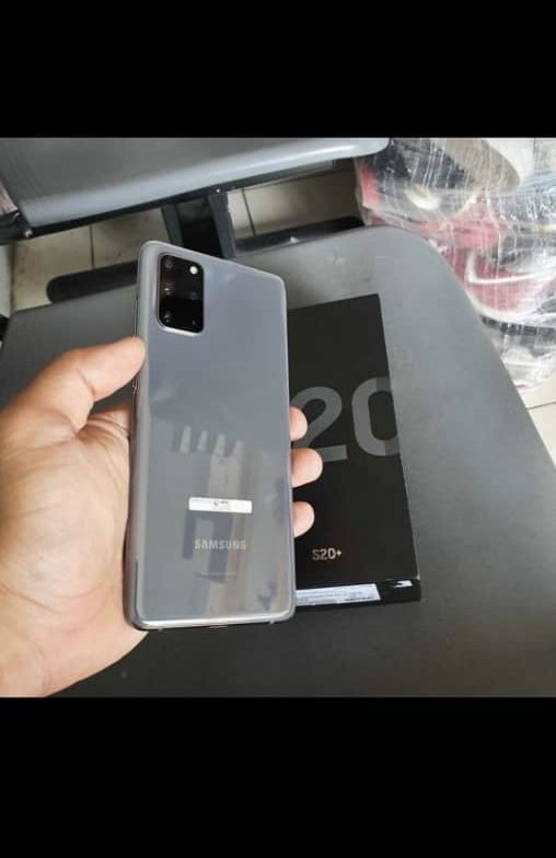 galaxy s20 oneplus 5g