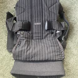 Baby Carrier-BabyBjorn-Grey/Pinstripes