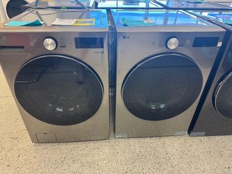 LG Front Load Washer and Dryer Set